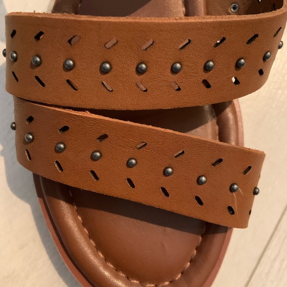 CASLON | Strappy summer sandals! Excellent condition. Used once. - Picture 3 of 6